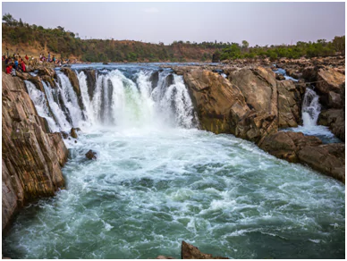 Stunning Waterfalls to Visit Around in India